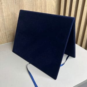 Porta placa de veludo - Sob encomenda